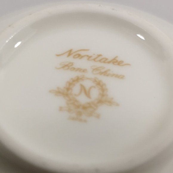 Vintage Noritake Teacup and Saucer Set, Brilliant White Embossed Swirl Gold Trim - Picture 5 of 5